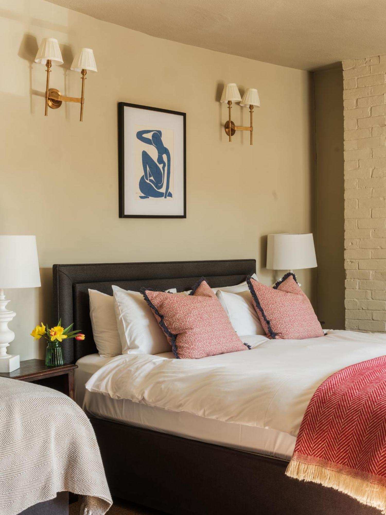 The Grosvenor Arms Hotel Hindon Room photo