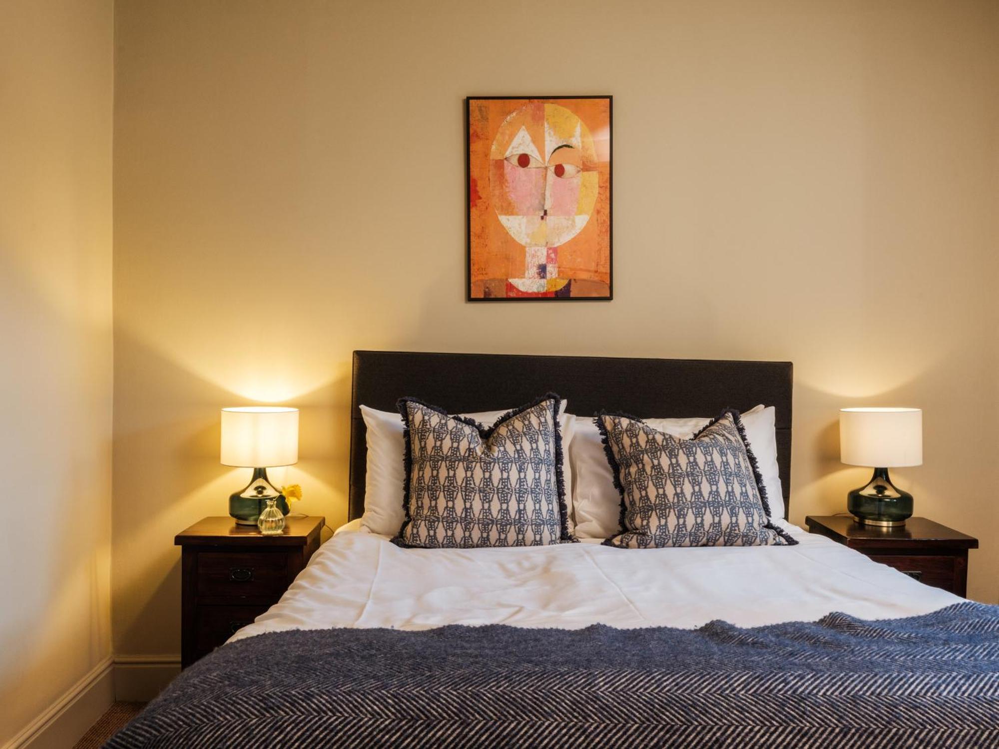 The Grosvenor Arms Hotel Hindon Room photo